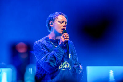 Only the poets @ Muziekgieterij, picture 6, photographed by Anoek Houben - FrontView Magazine