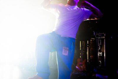 Abattoir Anvers & Friends @ 42u StuBru, picture 6, photographed by Gert Daemen - FrontView Magazine