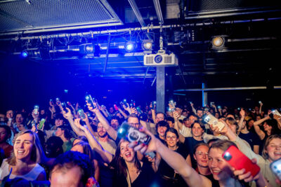 Abattoir Anvers & Friends @ 42u StuBru, picture 9, photographed by Gert Daemen - FrontView Magazine
