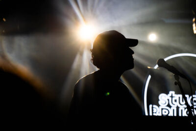 Abattoir Anvers & Friends @ 42u StuBru, picture 10, photographed by Gert Daemen - FrontView Magazine