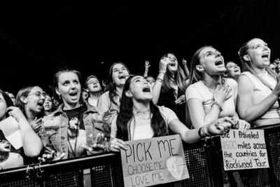 Mark Ambor @ 013, foto 6, foto's door Dorien Goetschalckx - FrontView Magazine