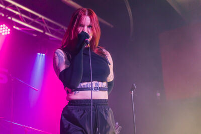 Luna Kills @ Club Hell Diest, picture 12, photographed by Peter Smet - FrontView Magazine