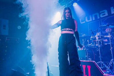 Luna Kills @ Club Hell Diest, picture 19, photographed by Peter Smet - FrontView Magazine