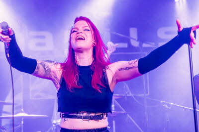 Luna Kills @ Club Hell Diest, picture 23, photographed by Peter Smet - FrontView Magazine