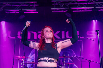 Luna Kills @ Club Hell Diest, picture 24, photographed by Peter Smet - FrontView Magazine