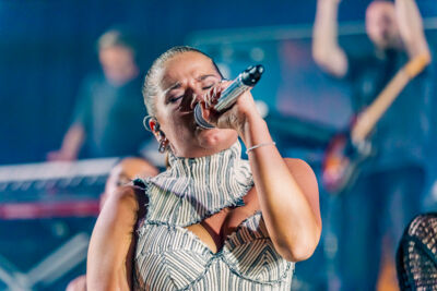 Laura Tesoro @ Ancienne Belgique, picture 18, photographed by Peter Smet - FrontView Magazine