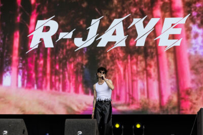 R-Jaye @ Vestrock 2025, picture 6, photographed by Marc Verdonck - FrontView Magazine
