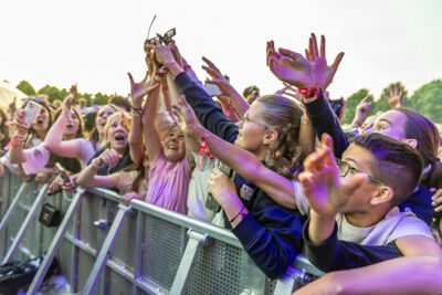 Bankzitters @ Vestrock 2025, picture 25, photographed by Marc Verdonck - FrontView Magazine