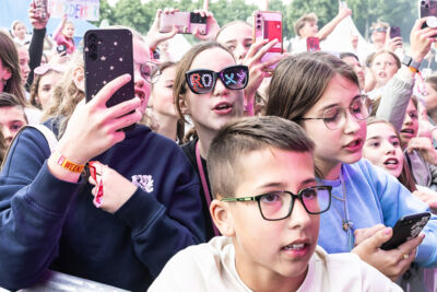 Roxy Dekker @ Vestrock 2025, picture 9, photographed by Marc Verdonck - FrontView Magazine