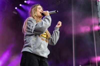 Roxy Dekker @ Vestrock 2025, picture 21, photographed by Marc Verdonck - FrontView Magazine