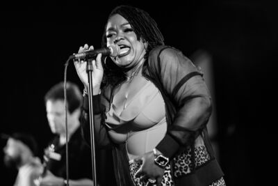 Shemekia Copeland @ Duvelblues, picture 9, photographed by Koen Marcoen - FrontView Magazine