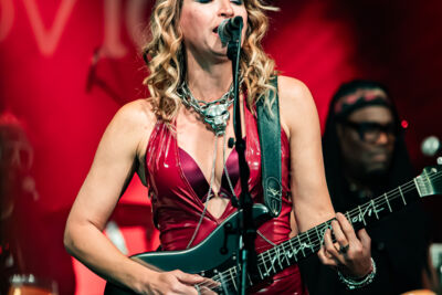 Ana Popovic @ Blues Peer, picture 8, photographed by Leen Verlinden - FrontView Magazine