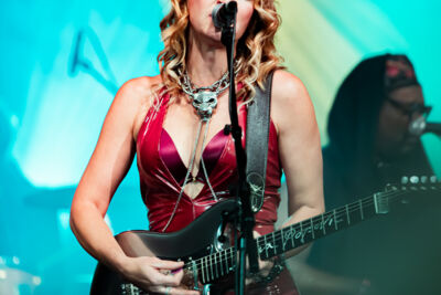 Ana Popovic @ Blues Peer, picture 21, photographed by Leen Verlinden - FrontView Magazine