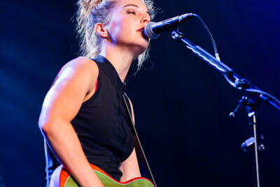 Emmy D'Arc @ Blues Peer, picture 7, photographed by Leen Verlinden - FrontView Magazine