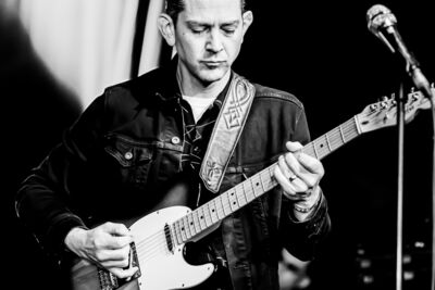 JD McPherson @ Blues Peer, picture 4, photographed by Leen Verlinden - FrontView Magazine