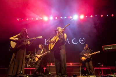 Lunace @ Sportpaleis, picture 2, photographed by Bart Janssens - FrontView Magazine