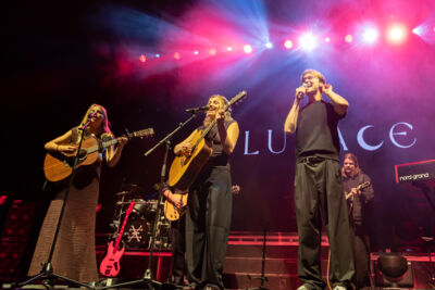 Lunace @ Sportpaleis, picture 5, photographed by Bart Janssens - FrontView Magazine