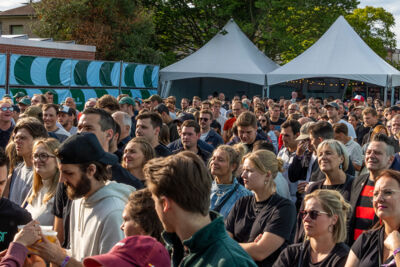 sfeerbeelden @ gladiolen 2025, picture 1, photographed by Peter Casie - FrontView Magazine