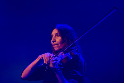 Kim Deal @ De Roma, picture 11, photographed by Bart Janssens - FrontView Magazine