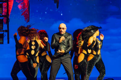 Pitbull @ Sportpaleis, picture 5, photographed by Bart Janssens - FrontView Magazine