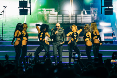 Pitbull @ Sportpaleis, picture 7, photographed by Bart Janssens - FrontView Magazine