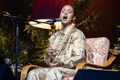 Mayra Andrade @ OLT Rivierenhof, picture 10, photographed by Marc Verdonck - FrontView Magazine