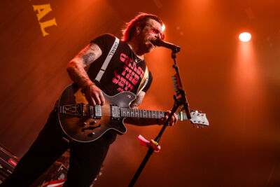 Eagles Of Death Metal @ 013, picture 6, photographed by Jürgen Bruynooghe - FrontView Magazine