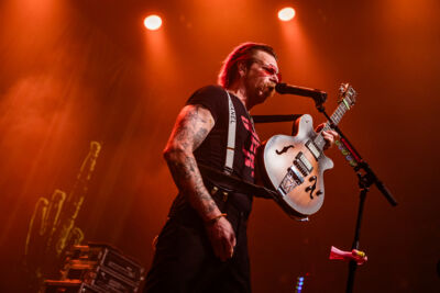 Eagles Of Death Metal @ 013, picture 9, photographed by Jürgen Bruynooghe - FrontView Magazine