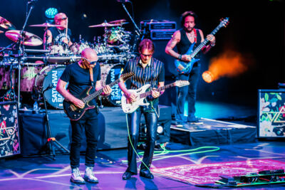 Satchvai Band Ft. Joe Satriani & Steve Vai, foto 8, foto's door Paul Jongeneelen - FrontView Magazine