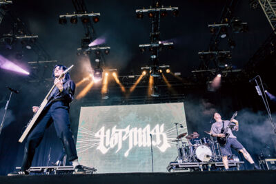 Hot Milk @ Jera On Air, picture 3, photographed by Peter Smet - FrontView Magazine