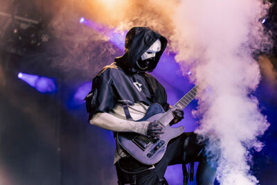 Aviana @ Jera On Air, picture 3, photographed by Peter Smet - FrontView Magazine