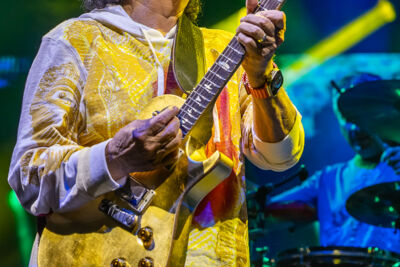 Santana @ Sportpaleis, picture 26, photographed by Marc Verdonck - FrontView Magazine