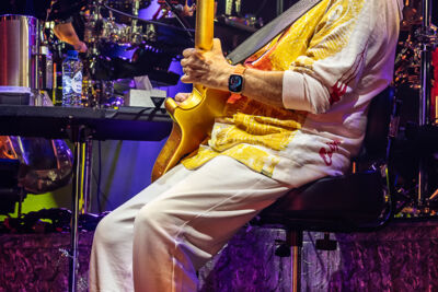 Santana @ Sportpaleis, picture 32, photographed by Marc Verdonck - FrontView Magazine