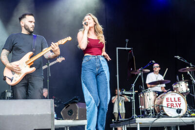 Elle Fray @ Adriaen Brouwer Bierfeesten, foto 3, foto's door Edwin Houdevelt - FrontView Magazine