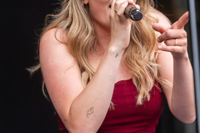Elle Fray @ Adriaen Brouwer Bierfeesten, foto 11, foto's door Edwin Houdevelt - FrontView Magazine