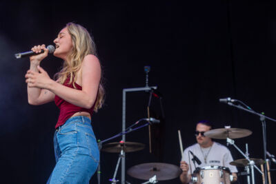 Elle Fray @ Adriaen Brouwer Bierfeesten, foto 14, foto's door Edwin Houdevelt - FrontView Magazine