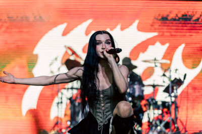 Poppy @ Jera On Air, picture 10, photographed by Peter Smet - FrontView Magazine