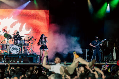 Poppy @ Jera On Air, picture 18, photographed by Peter Smet - FrontView Magazine