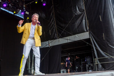 Bart Kaëll @ Adriaen Brouwer Bierfeesten, picture 6, photographed by Edwin Houdevelt - FrontView Magazine