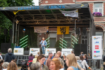Garry Hagger @ Vlaanderen zingt Stabroek, picture 16, photographed by Dimitri Vanlommel - FrontView Magazine