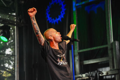 Sam Gooris @ Vlaanderen Zingt Deurne, picture 10, photographed by Peter Minnebo - FrontView Magazine
