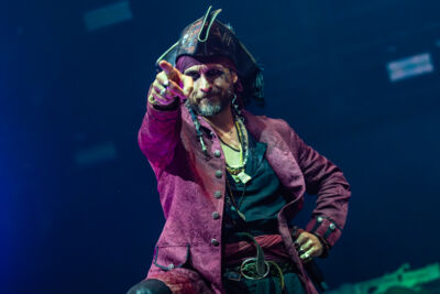 Visions Of Atlantis @ Pirate Metal Party, picture 10, photographed by Dorien Goetschalckx - FrontView Magazine