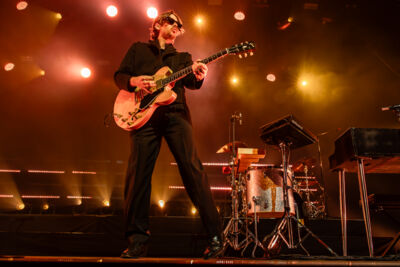 Foster the People @ 013, picture 11, photographed by Dorien Goetschalckx - FrontView Magazine