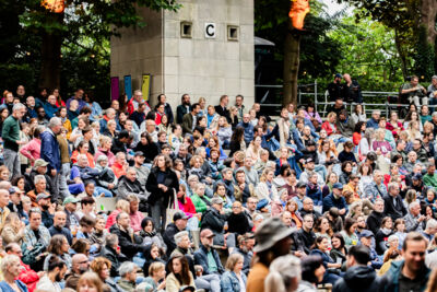 Ben Harper en The Innocent Criminals @ OLT Rivierenhof, picture 2, photographed by Leen Verlinden - FrontView Magazine