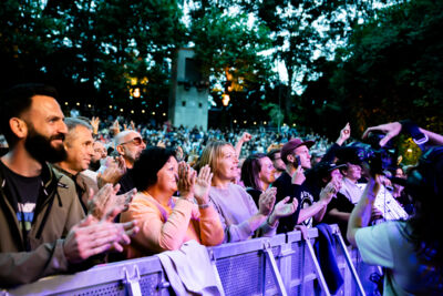 Ben Harper en The Innocent Criminals @ OLT Rivierenhof, picture 22, photographed by Leen Verlinden - FrontView Magazine