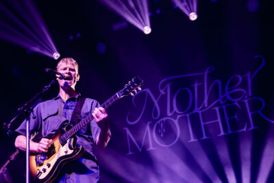 Mother Mother @ 013, picture 5, photographed by Dorien Goetschalckx - FrontView Magazine