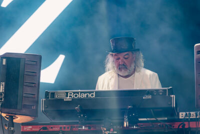 Fischer-Z @ Rock Zottegem, picture 3, photographed by Peter Smet - FrontView Magazine