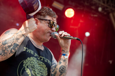 Warmduscher @ Cactusfestival, picture 13, photographed by Bart Janssens - FrontView Magazine
