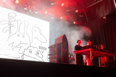 2manydjs @ Cactusfestival, picture 9, photographed by Bart Janssens - FrontView Magazine