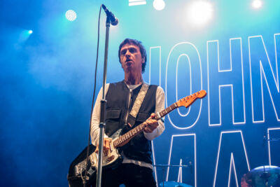 Johnny Marr @ Cactusfestival, foto 1, foto's door Bart Janssens - FrontView Magazine